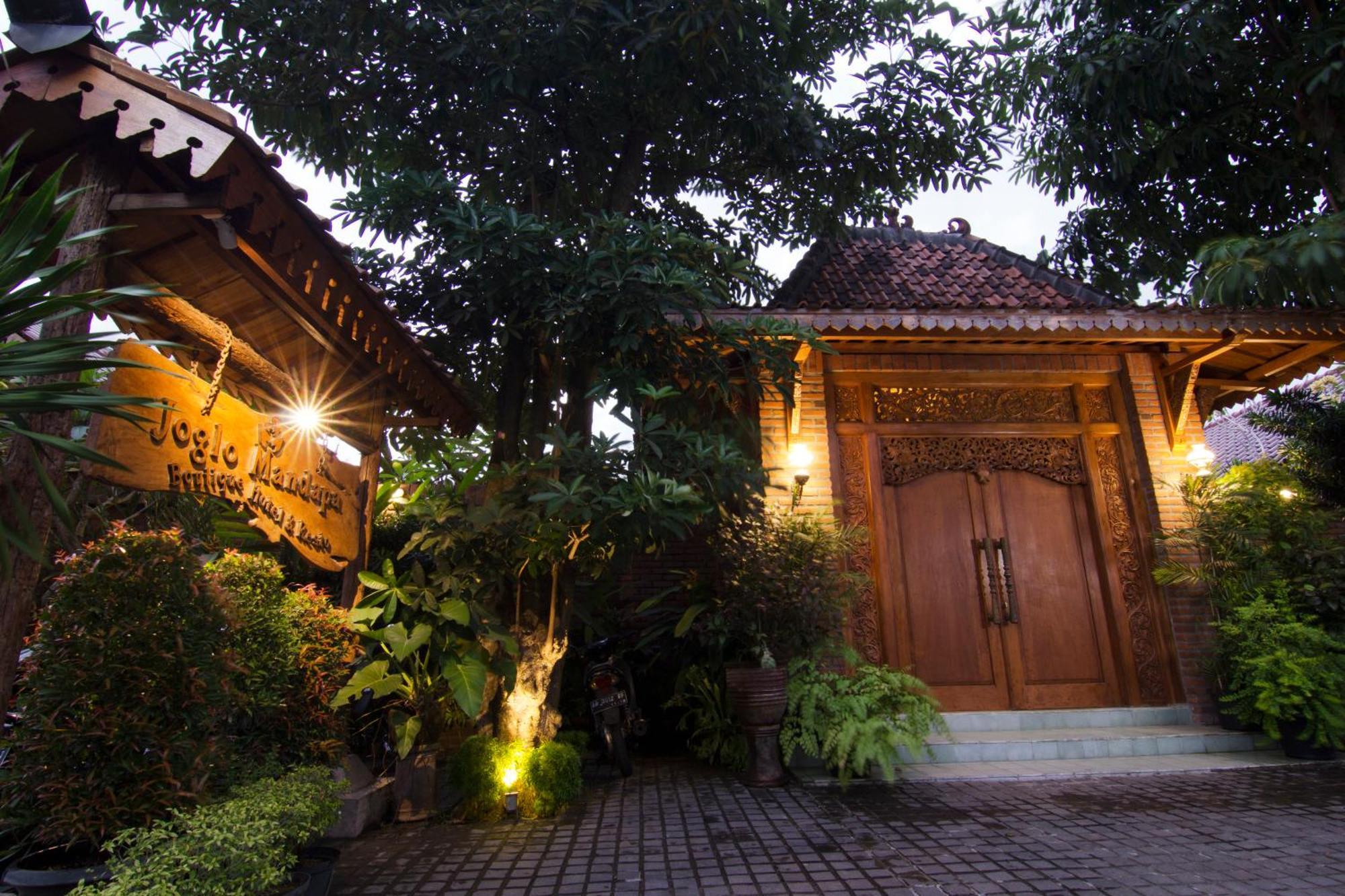 Joglo Mandapa Boutique Hotel Jarakan Extérieur photo