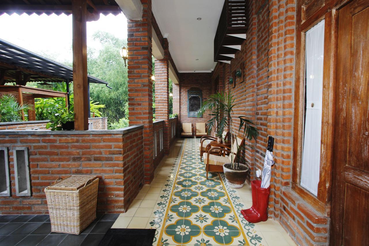 Joglo Mandapa Boutique Hotel Jarakan Extérieur photo